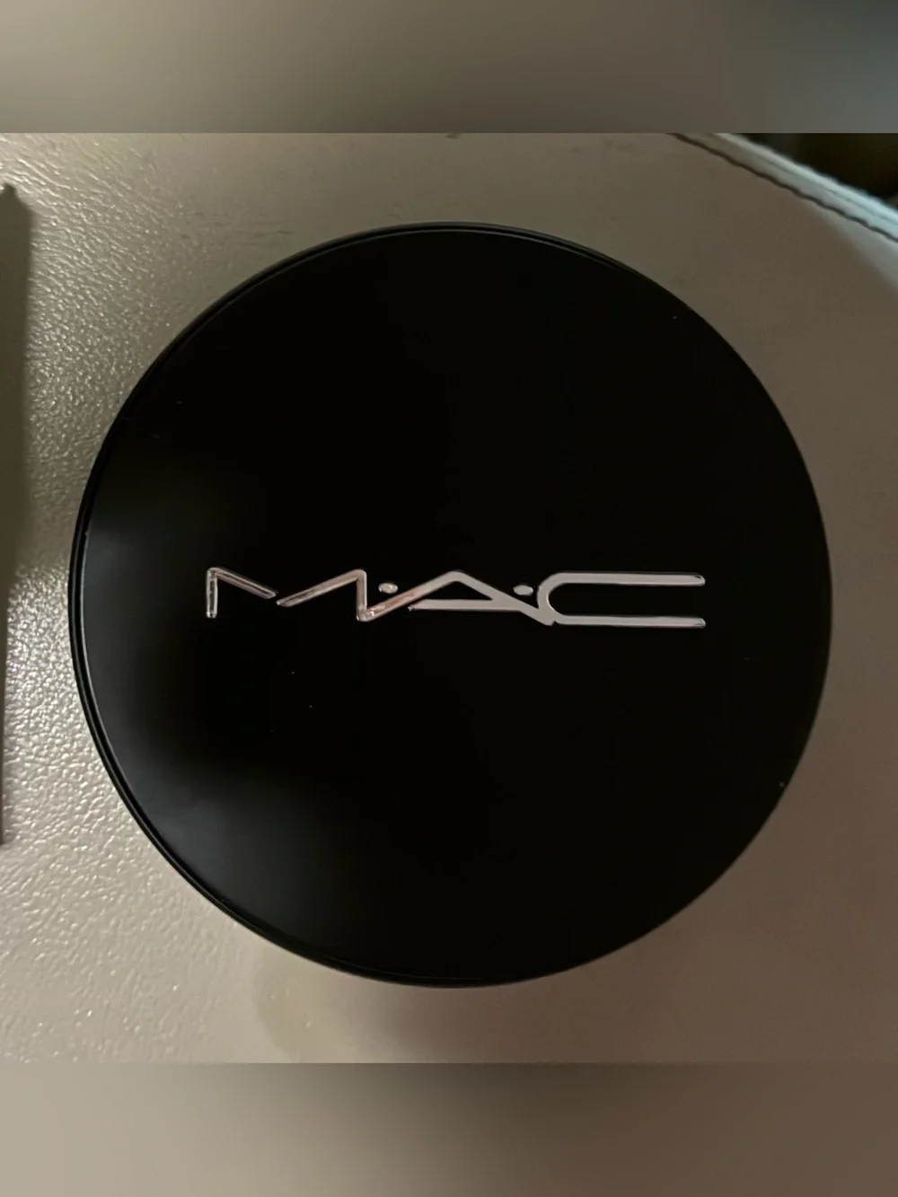 MAC Studio Fix Fluid SPF 15 Foundation NC13 1 oz 30mL Full Size NEW